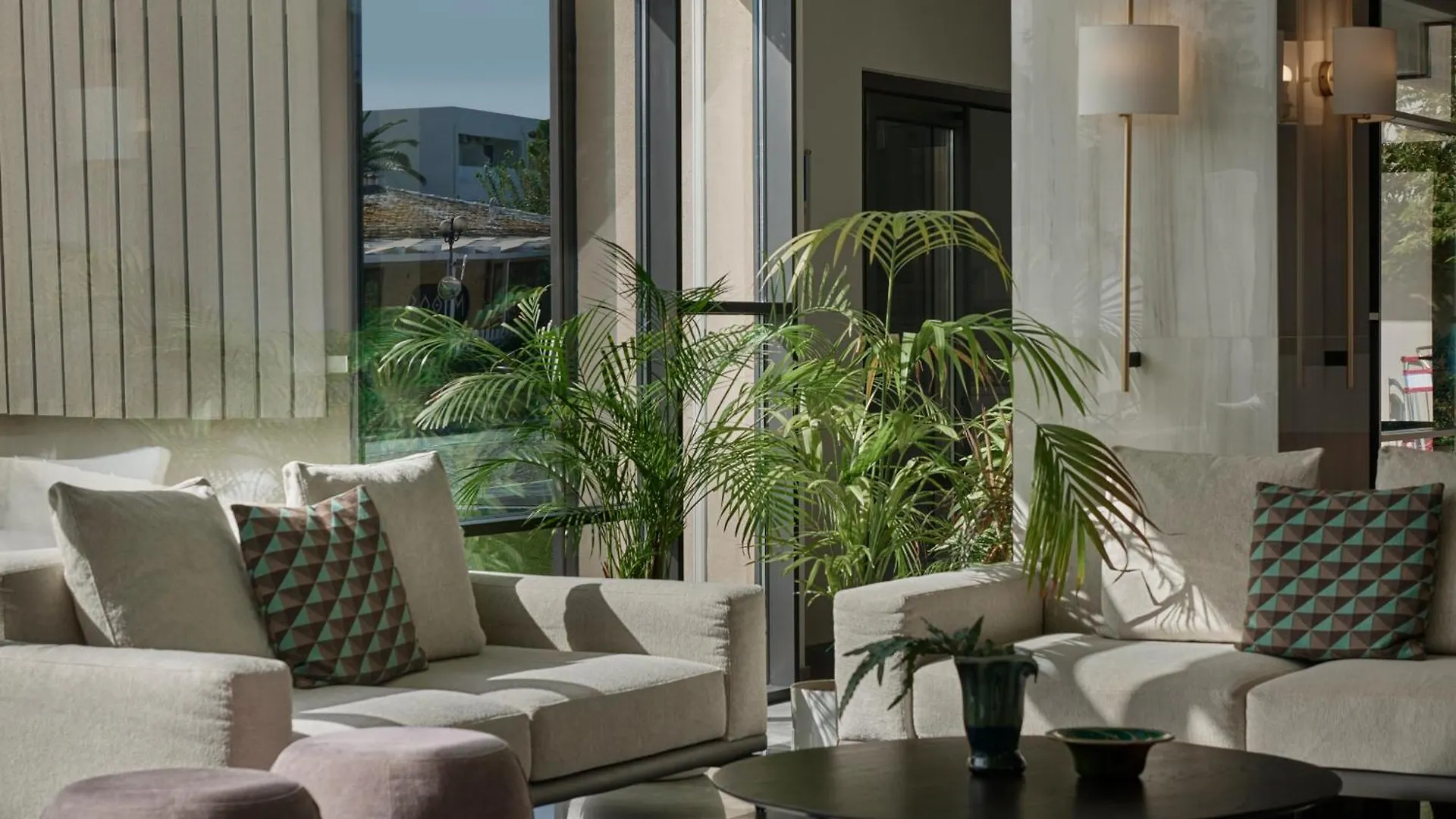 Amira Luxury Resort & Spa - Adults Only Adelianos Kampos