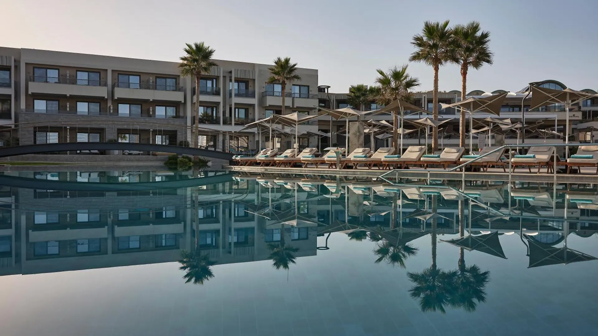 Amira Luxury Resort & Spa - Adults Only Adelianos Kampos