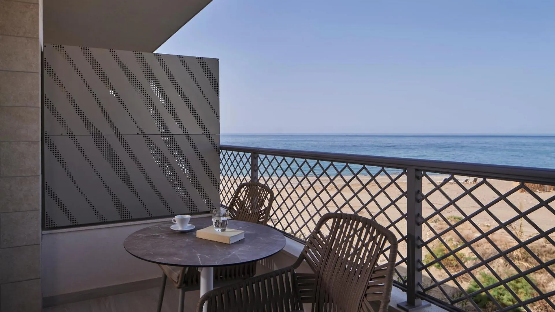 Amira Luxury Resort & Spa - Adults Only Adelianos Kampos