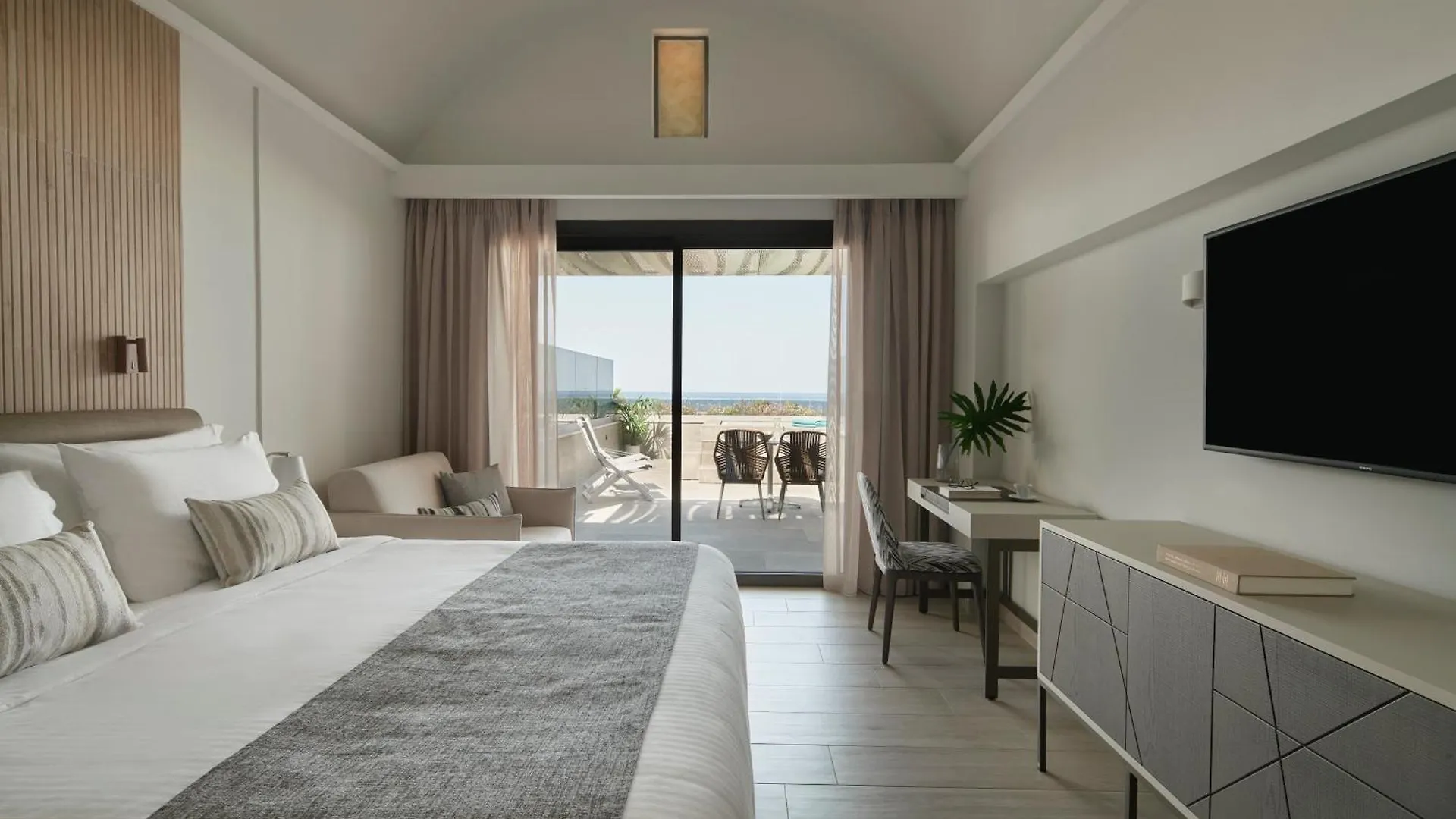 Hotel Amira Luxury Resort & Spa - Adults Only Adelianos Kampos